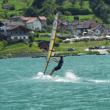 Windsurfing